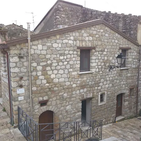 Al Castello Holiday home *